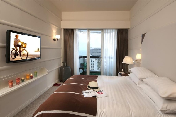 Herods Hotel (Tel Aviv)